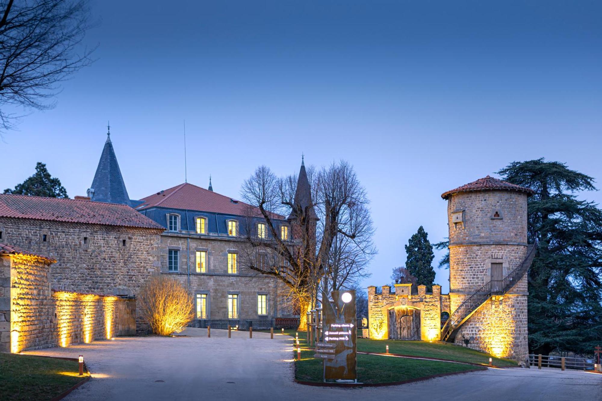 Domaine Et Chateau De Valinches Marols Buitenkant foto